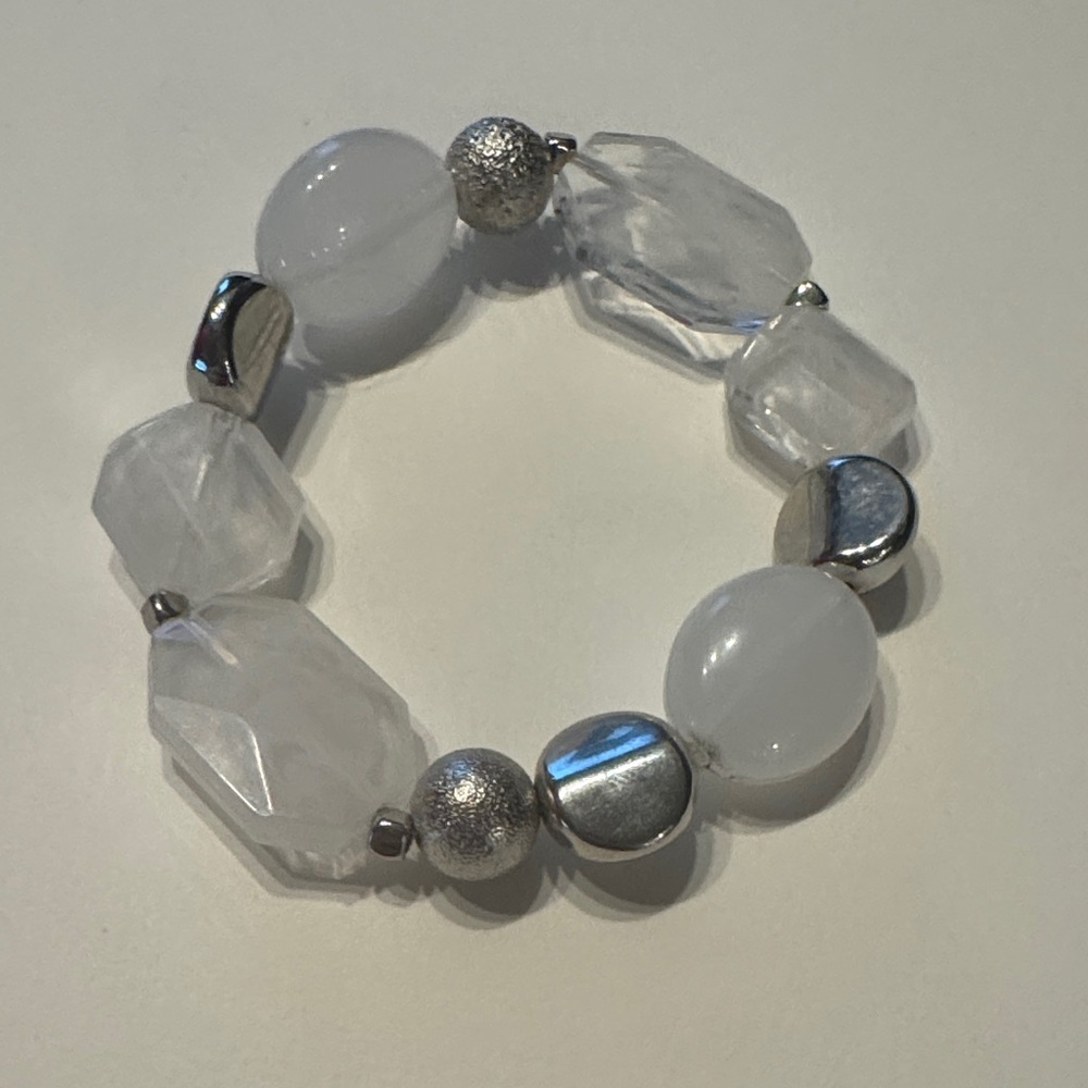 Elegant Silver and White Beaded Bracelet